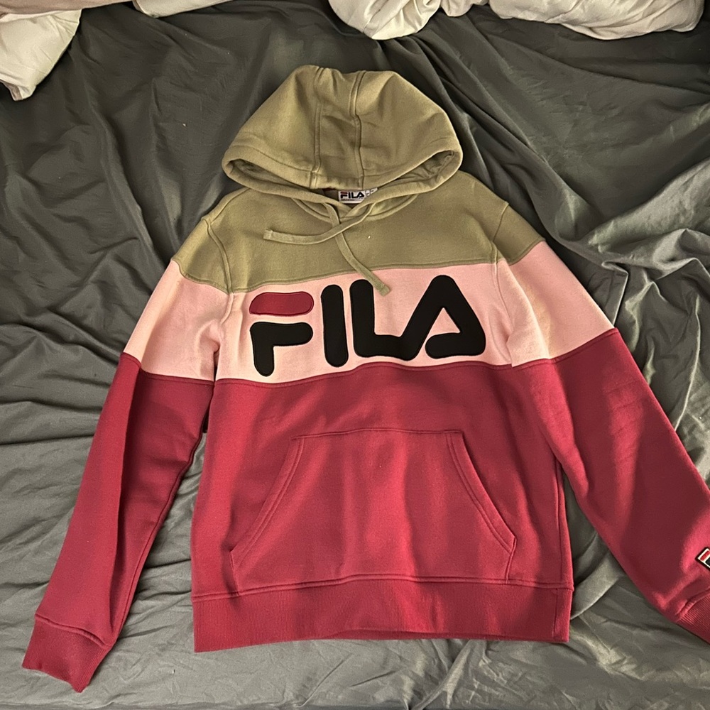 FILA HOODIE